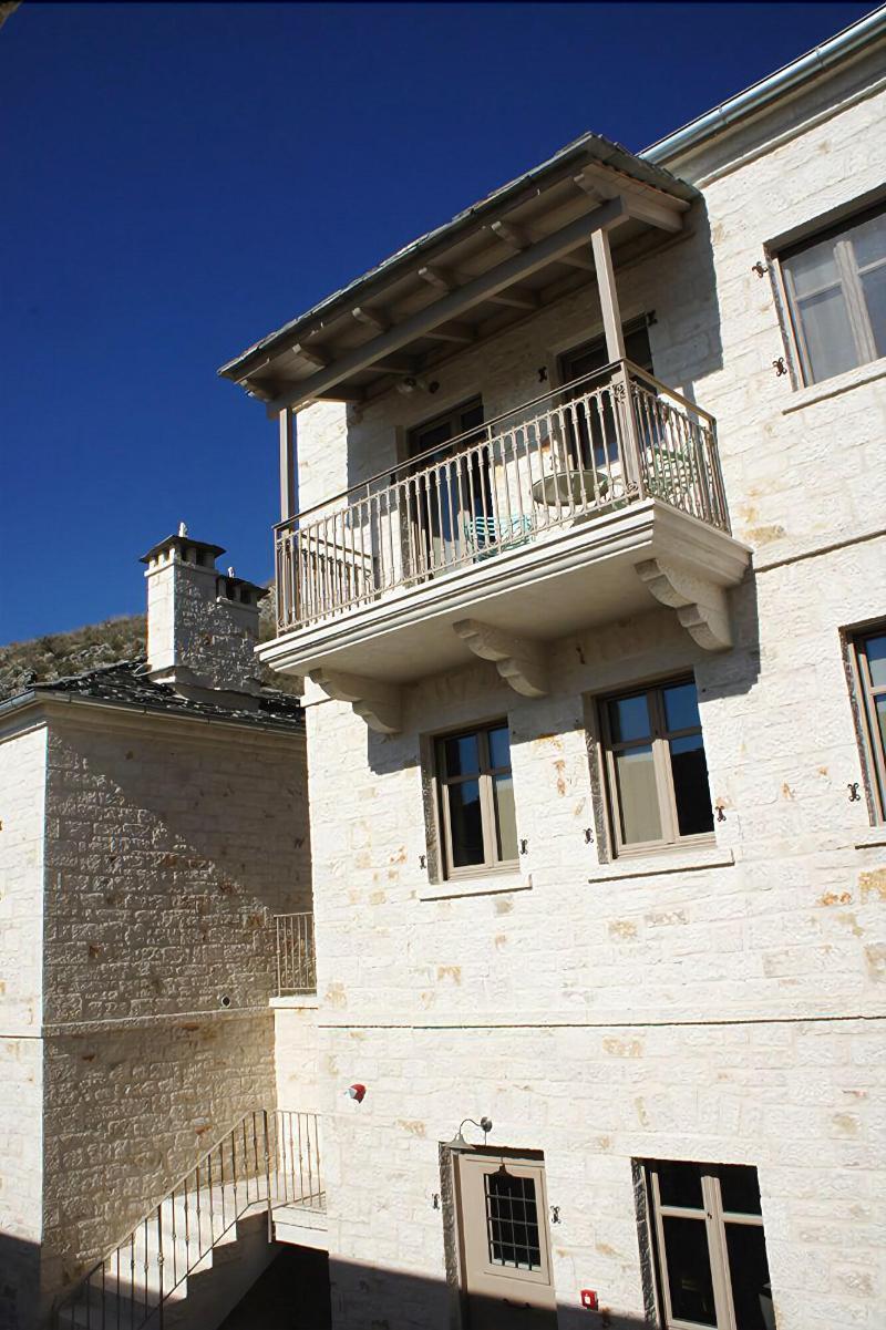 Haones Suites Ioannina Exterior foto